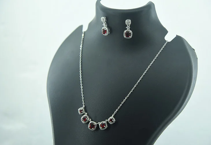 Red Stone Pendant Necklace Set-4 (3 PCS Set)