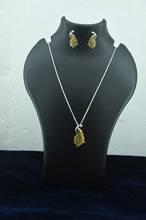 gold plated peacock pendant set