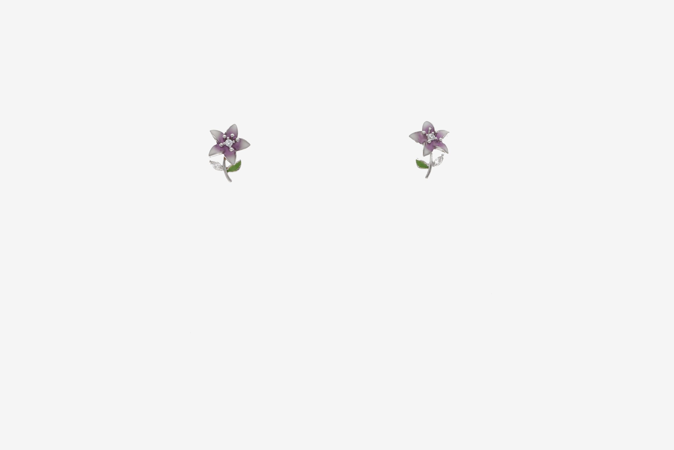 Elegant Mauve Floral Earrings