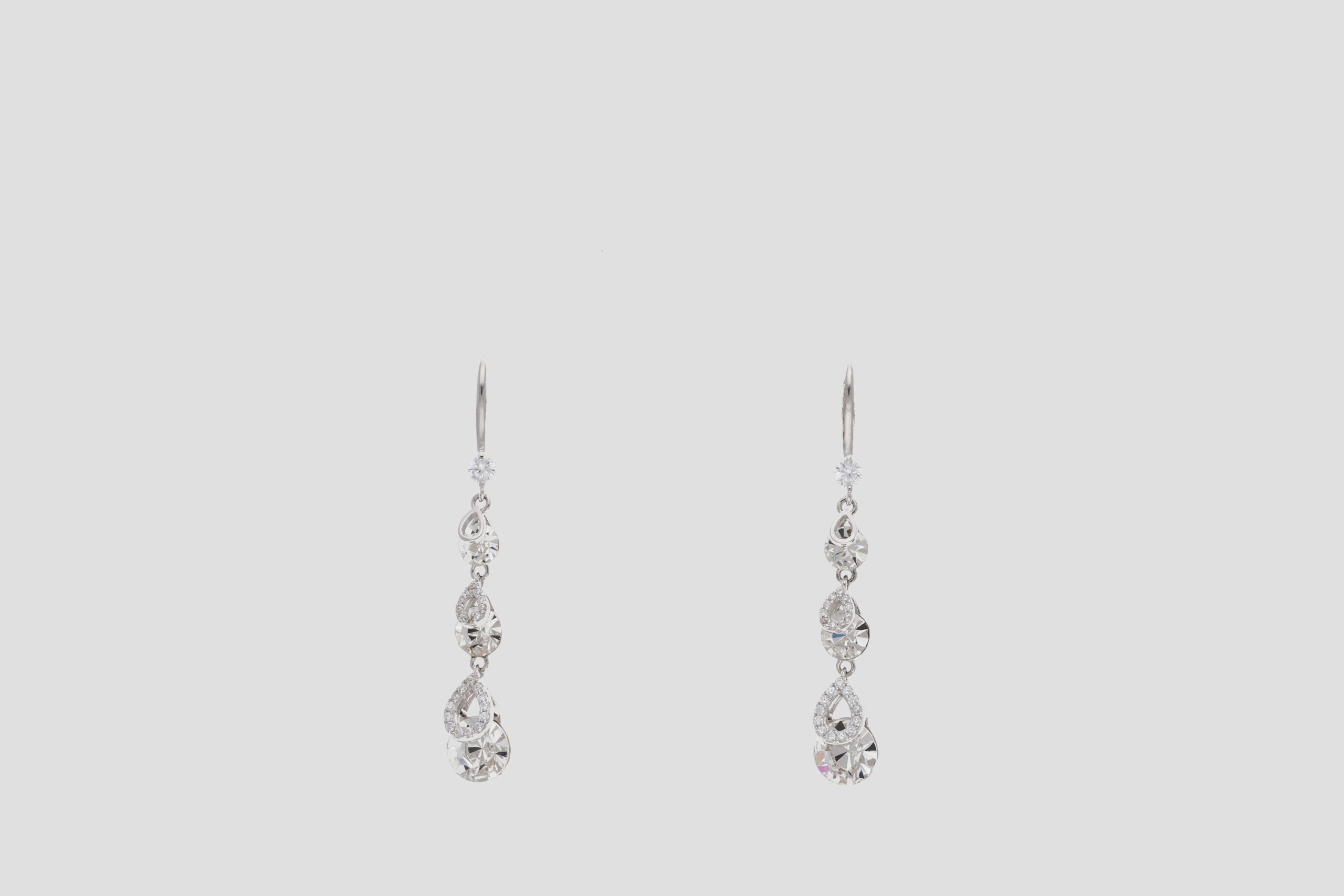 Elegant Diamond Drop Earring