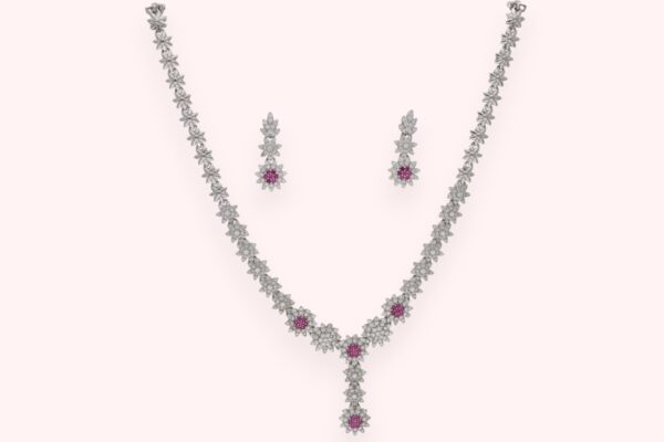 Silver Blooming Flora Necklace